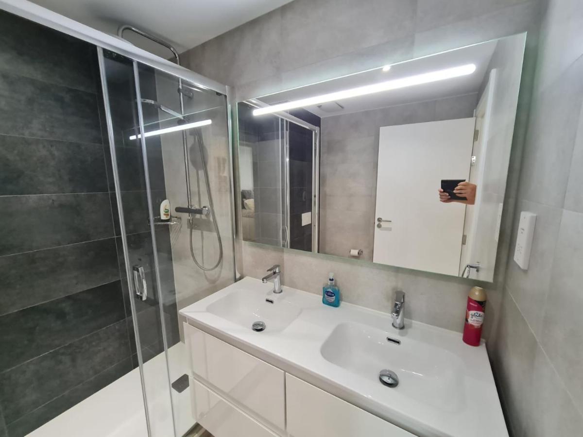 E1 Apartment High Level Sea View 直布罗陀 外观 照片