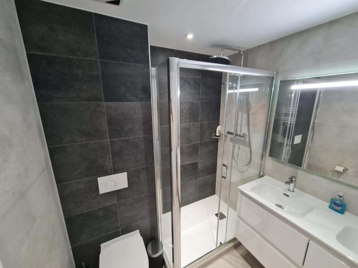 E1 Apartment High Level Sea View 直布罗陀 外观 照片