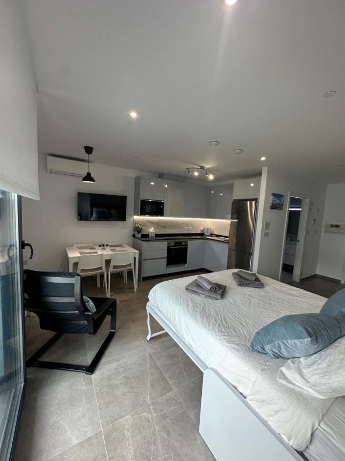E1 Apartment High Level Sea View 直布罗陀 外观 照片