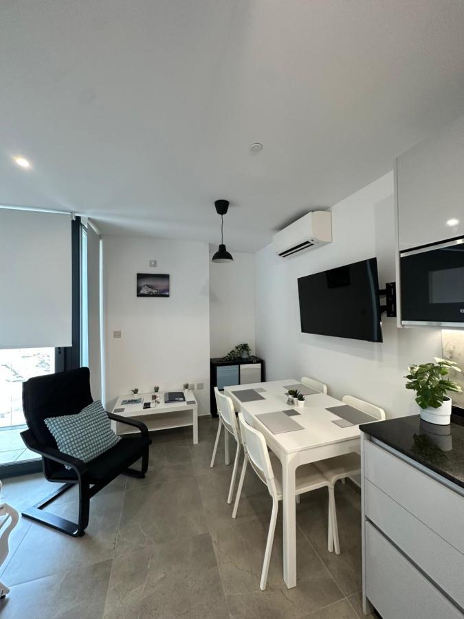 E1 Apartment High Level Sea View 直布罗陀 外观 照片