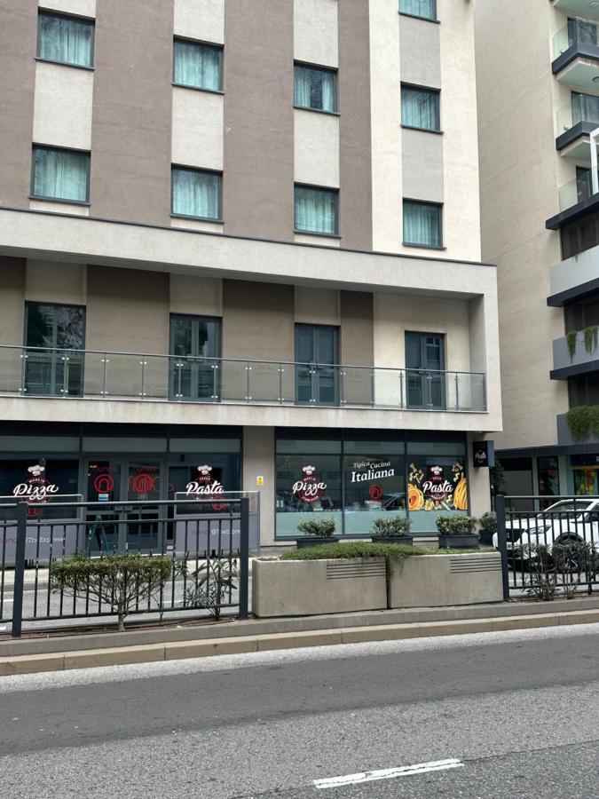 E1 Apartment High Level Sea View 直布罗陀 外观 照片